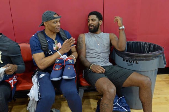 广东3消息！杜锋深夜发声 焦泊乔被辱骂 朱芳雨买断王少杰